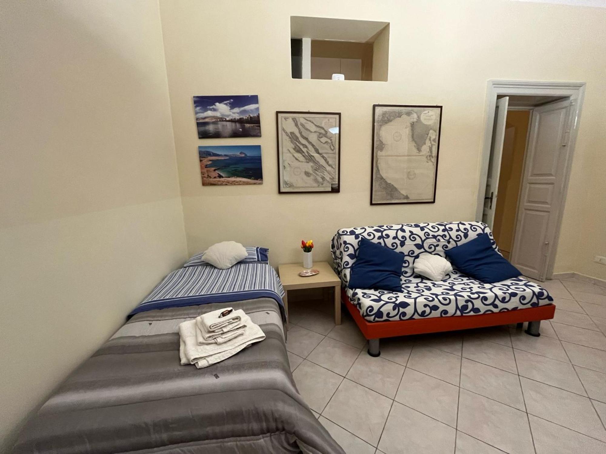 I Velieri Di Trapani Apartment Luaran gambar