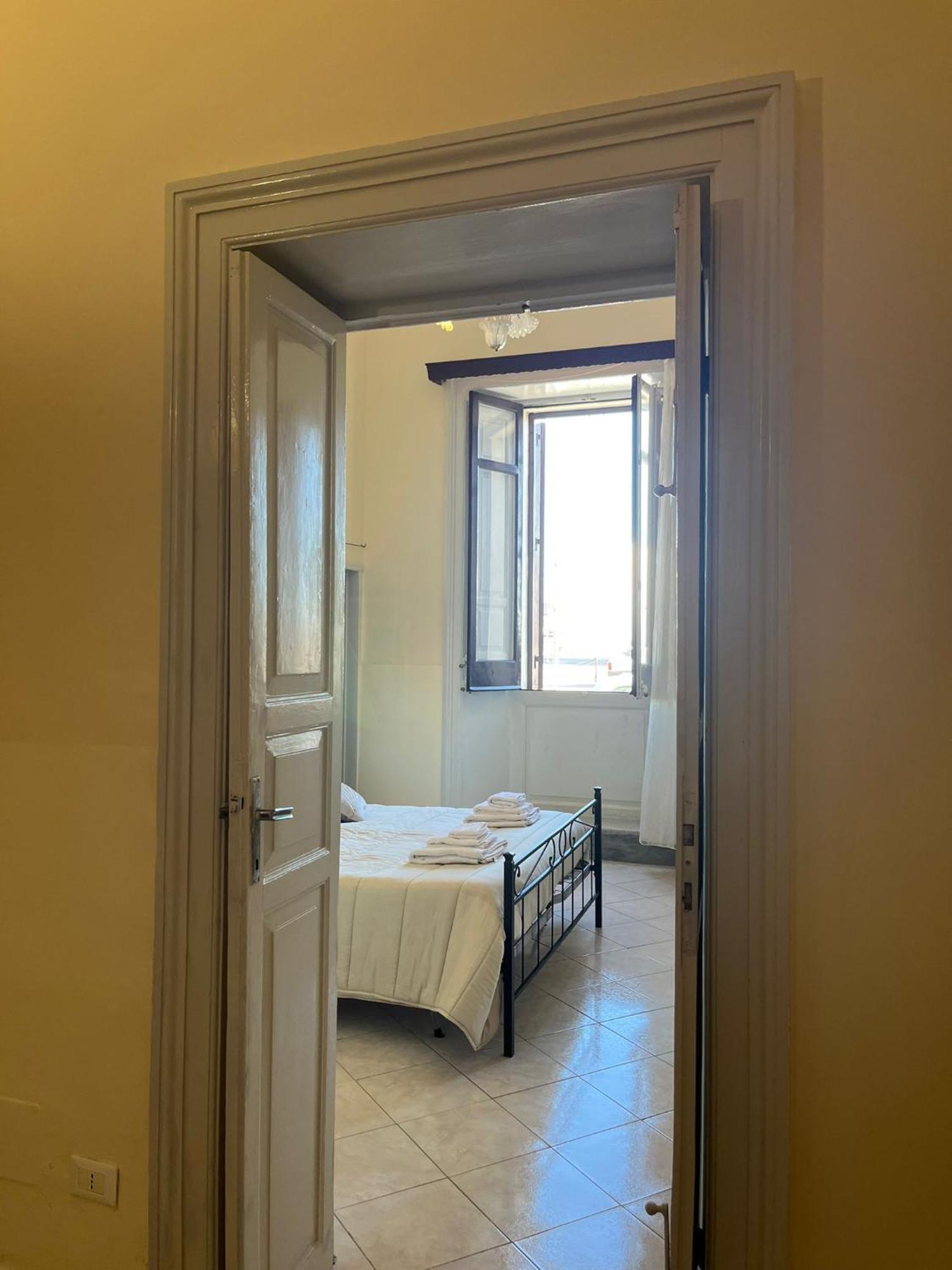 I Velieri Di Trapani Apartment Luaran gambar